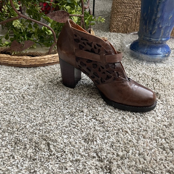 Everybody Woman’s Leather boots by BZ. Moda size 7.5 nwot soft leather - Picture 11 of 12